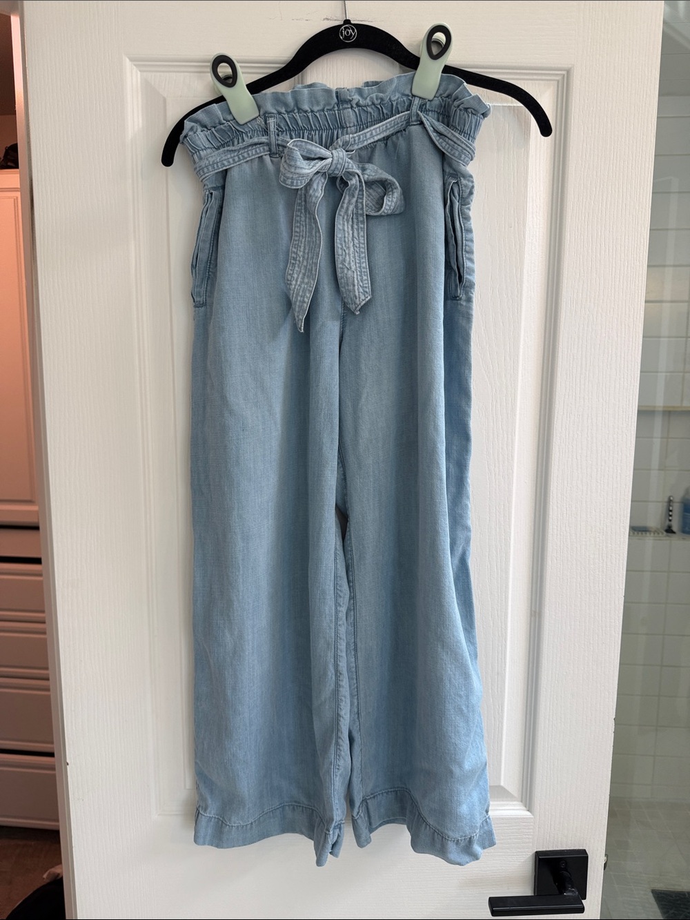 Chelsea & Theodore Light Blue Chambray Cropped Pant
